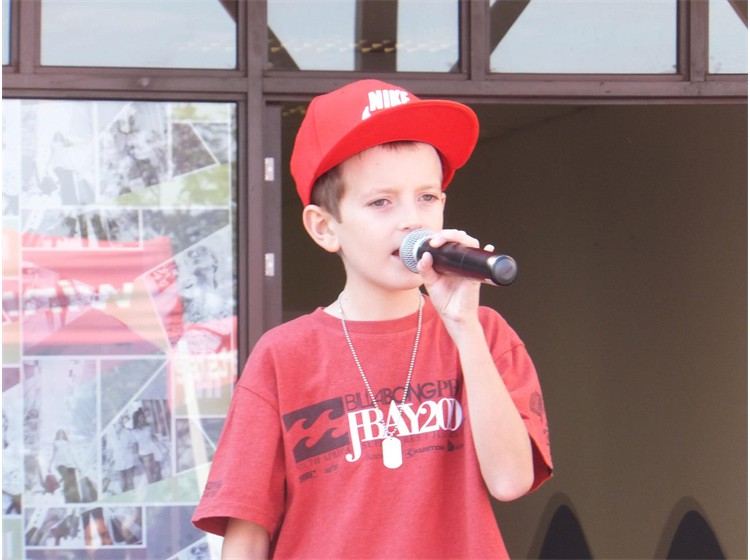 1655792_552948471479294_1002470199_o